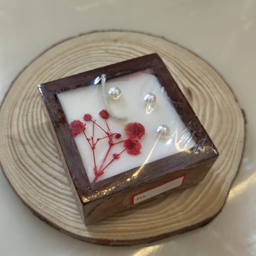 Small Square wooden candle - Single pieace