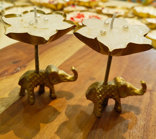 Elephant urli candle