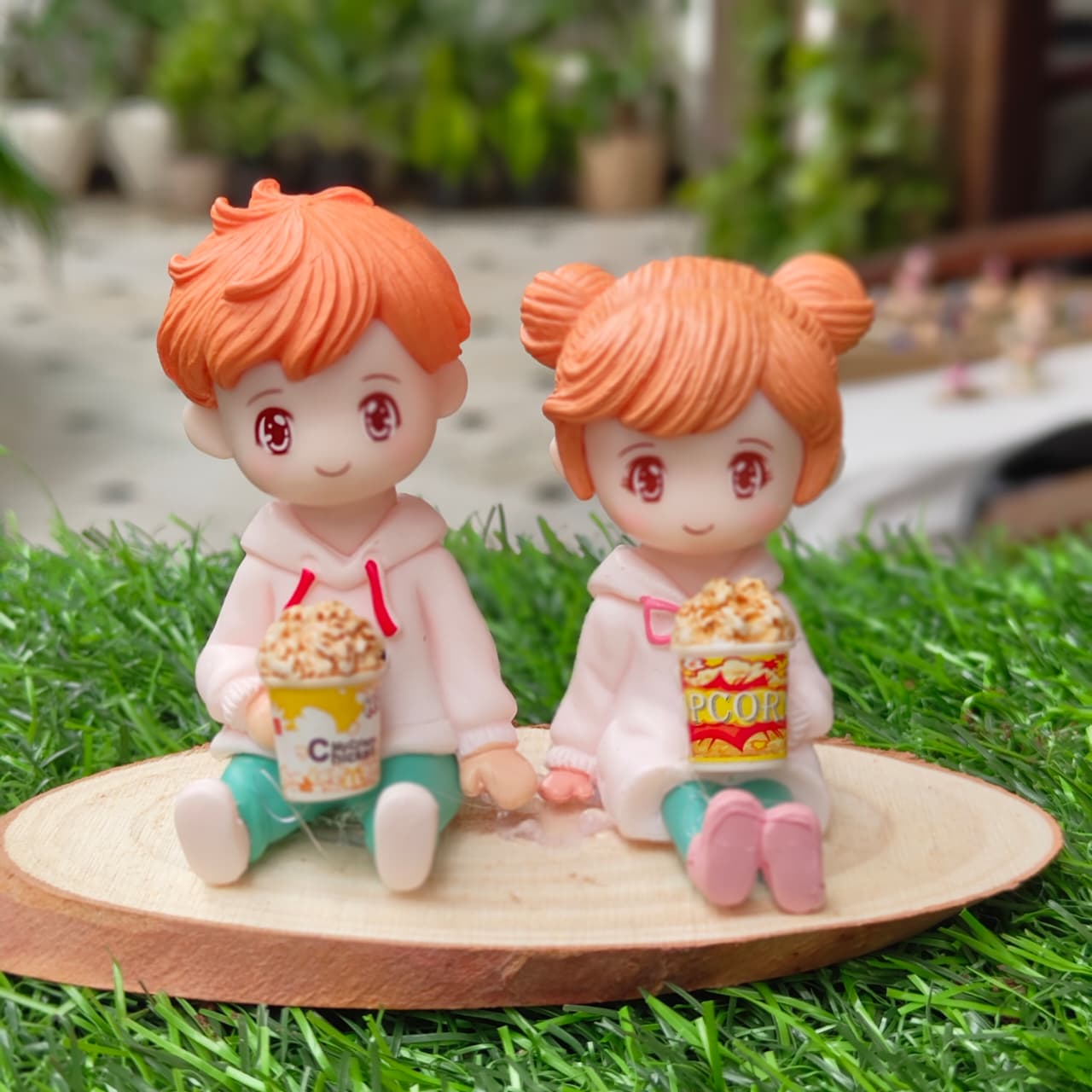 Kids with popcorn Miniature