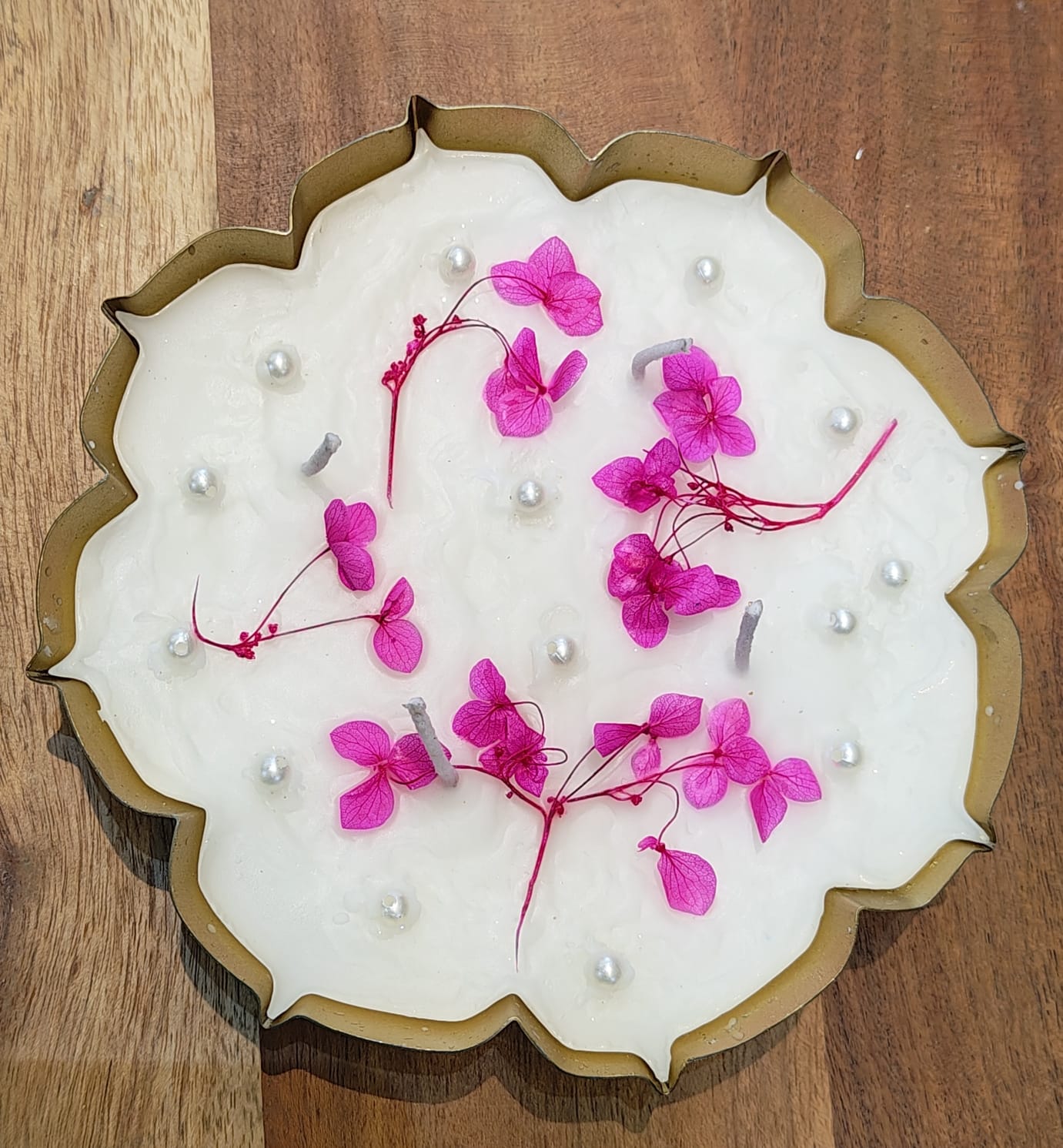 Lotus Urli Candle
