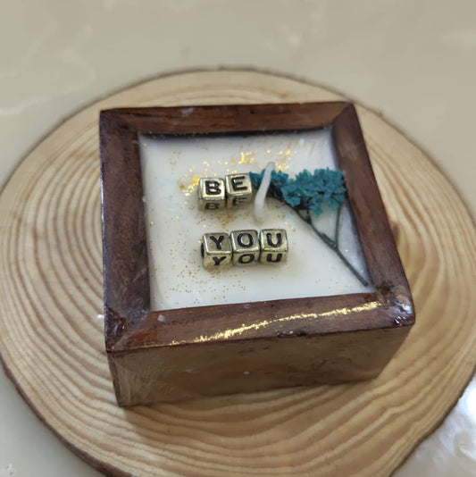 Small Square wooden candle - Single pieace