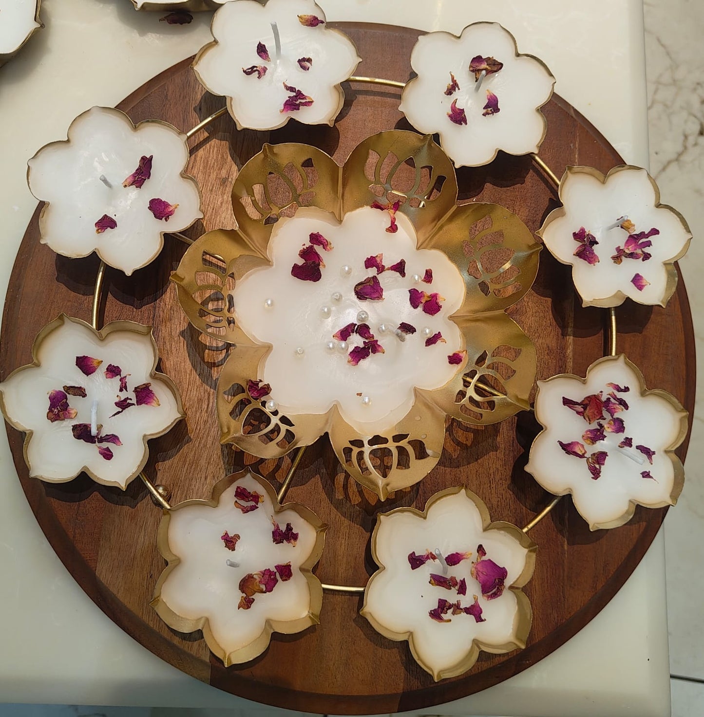 Lotus rangoli urli candle